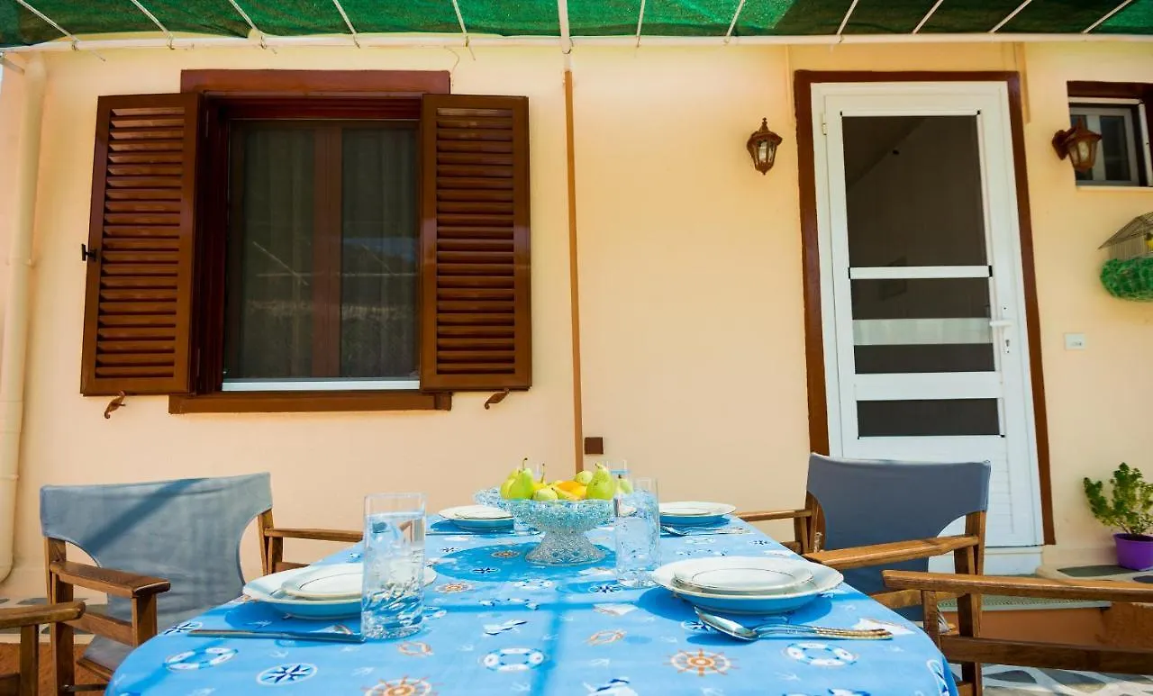 Dom wakacyjny Argiris Kefalonia Traditional Cottage Dhavgáta